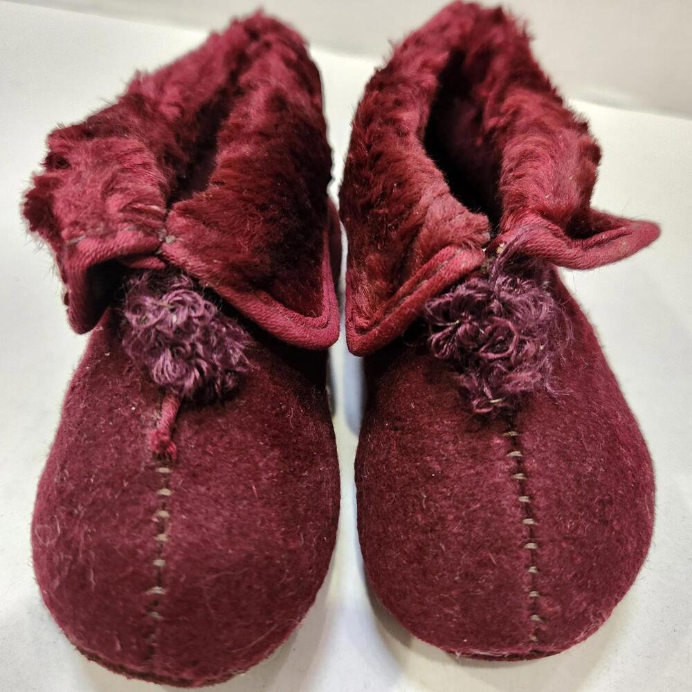 Vintage Felt / Wool Toddler Booties / Shoes - Burgundy - McLellans - 5" long